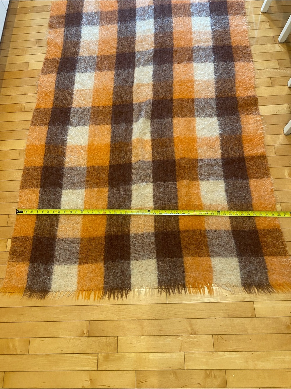 HUDSON’S BAY CO. Mohair Plaid Throw Blanket Fall Orange/Brown/Cream L: 69”x46” - Picture 10 of 16